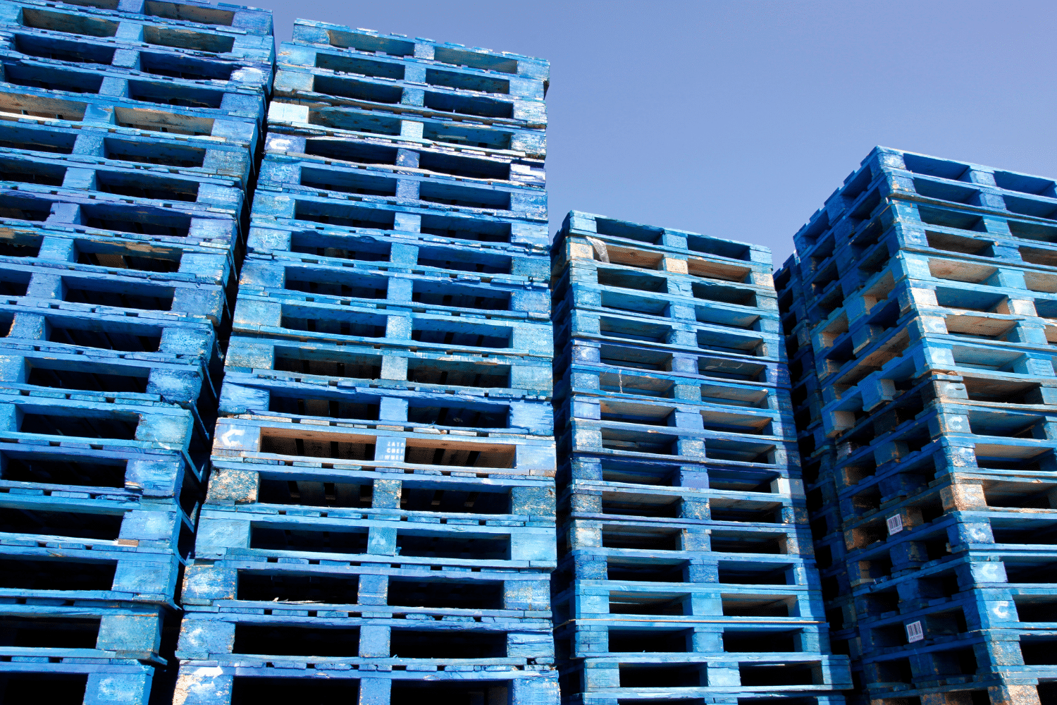 Towers of blue crates from Global supply chain company, CHEP, highlight how the company has adopted HOP to improve safety, engagement and how work is done.